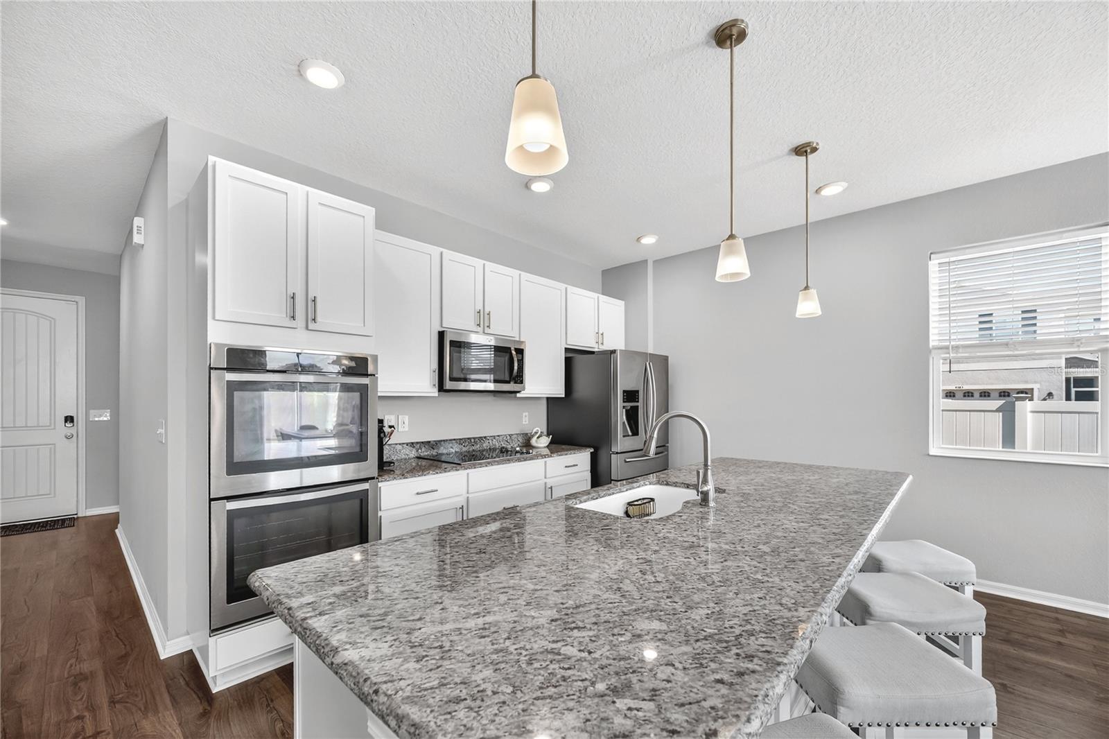 Image 5 of 39 For 4368 Moon Shadow Loop