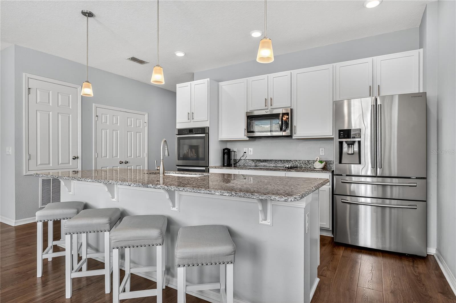 Image 6 of 39 For 4368 Moon Shadow Loop