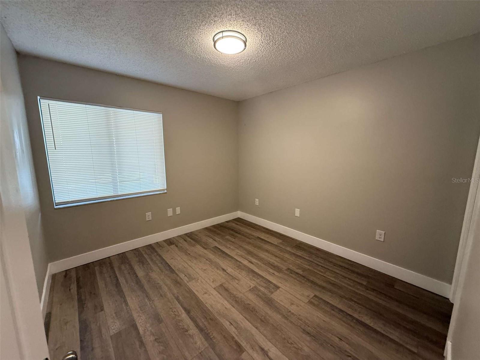 Image 13 of 15 For 3588 Raintree Lane