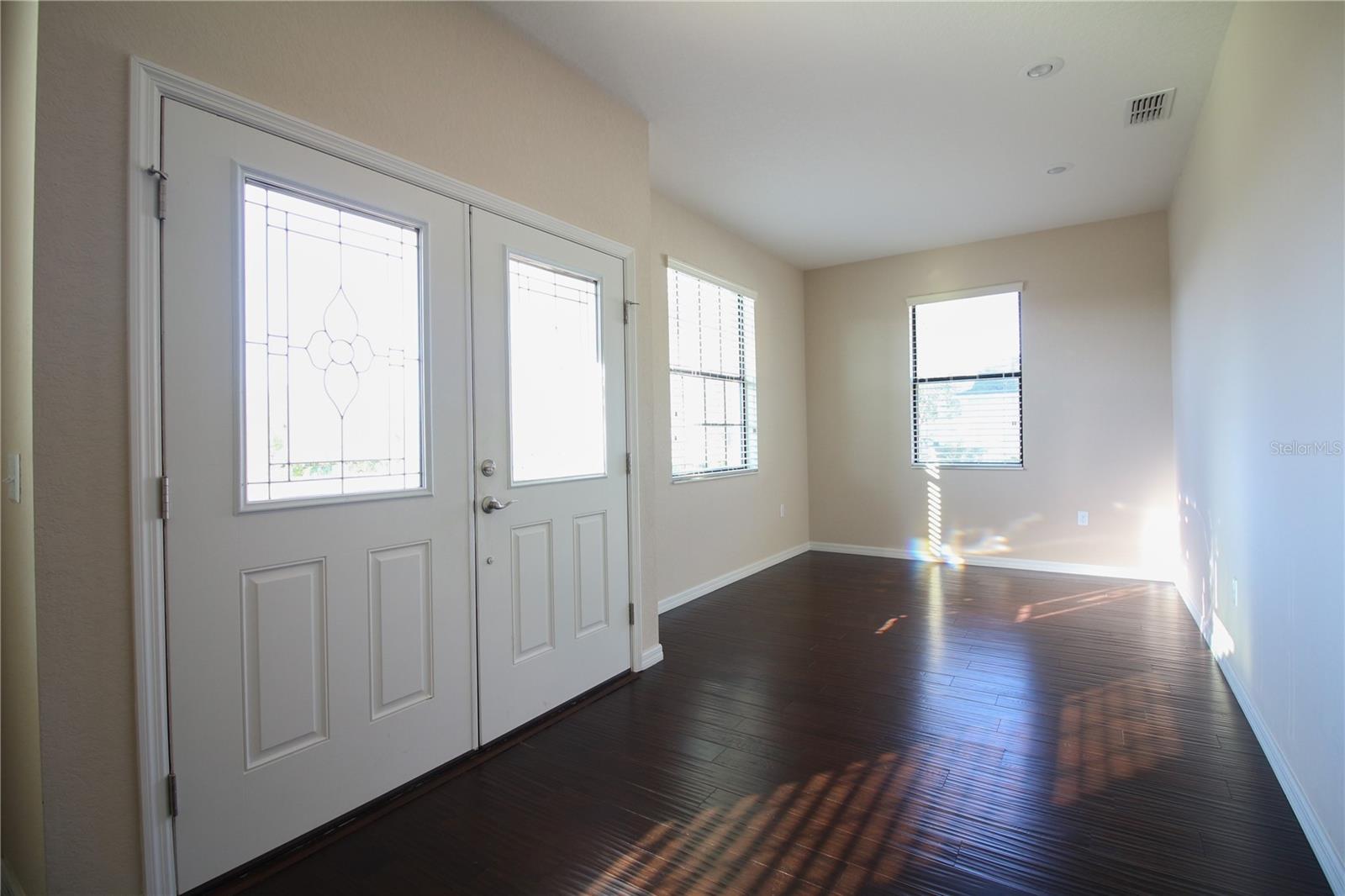 Image 3 of 12 For 1918 Griffins Green Drive