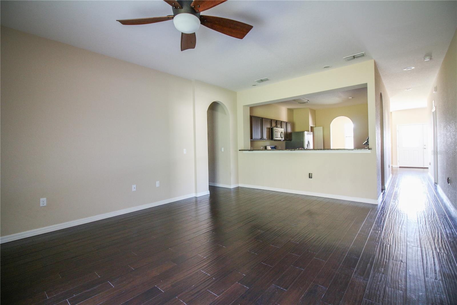 Image 5 of 12 For 1918 Griffins Green Drive