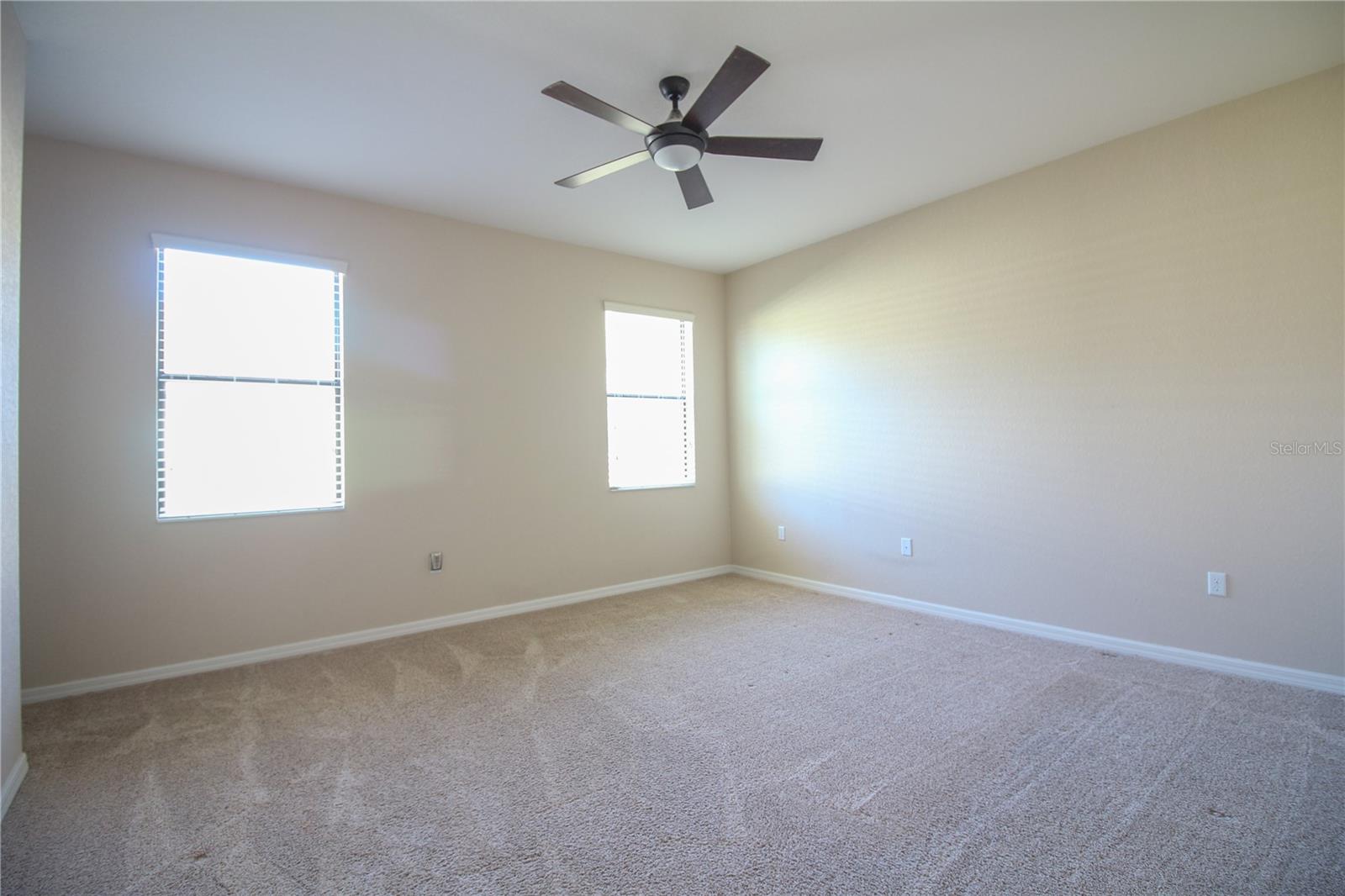 Image 7 of 12 For 1918 Griffins Green Drive