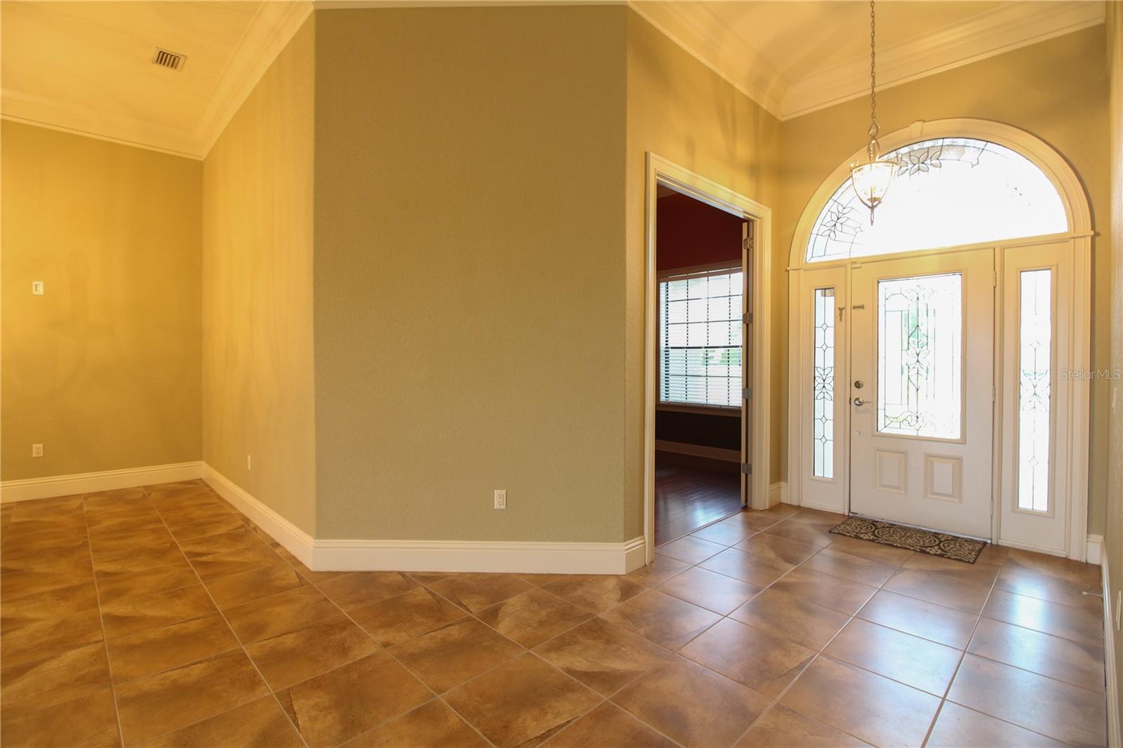 Image 2 of 25 For 5628 Vintage View Boulevard