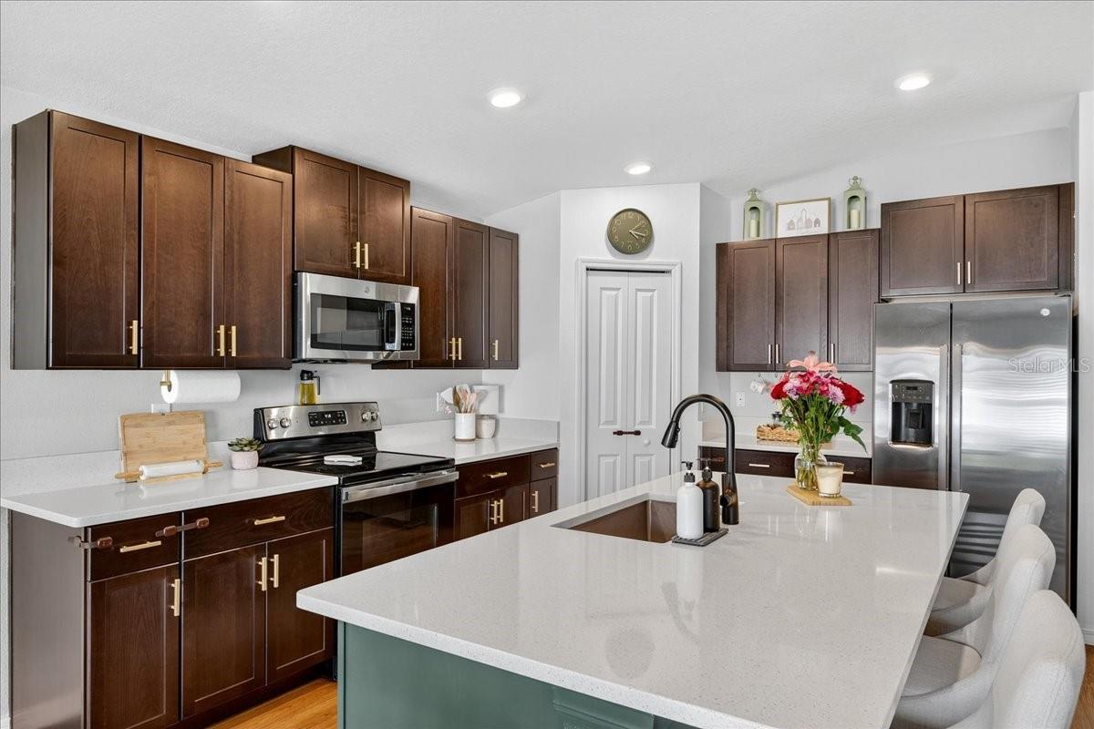 Image 10 of 34 For 3701 Diving Dove Lane