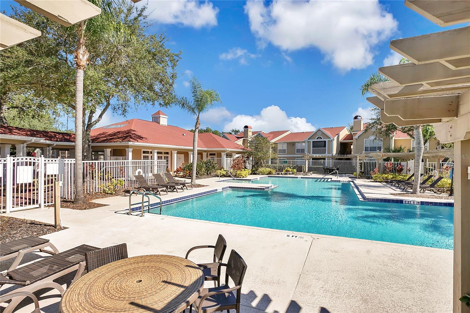 Image 29 of 31 For 9481 Highland Oak Drive 702