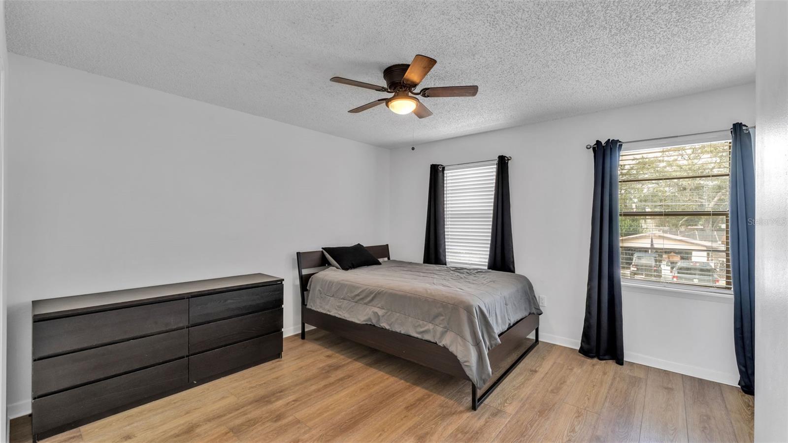 Image 10 of 30 For 4654 Gary Avenue