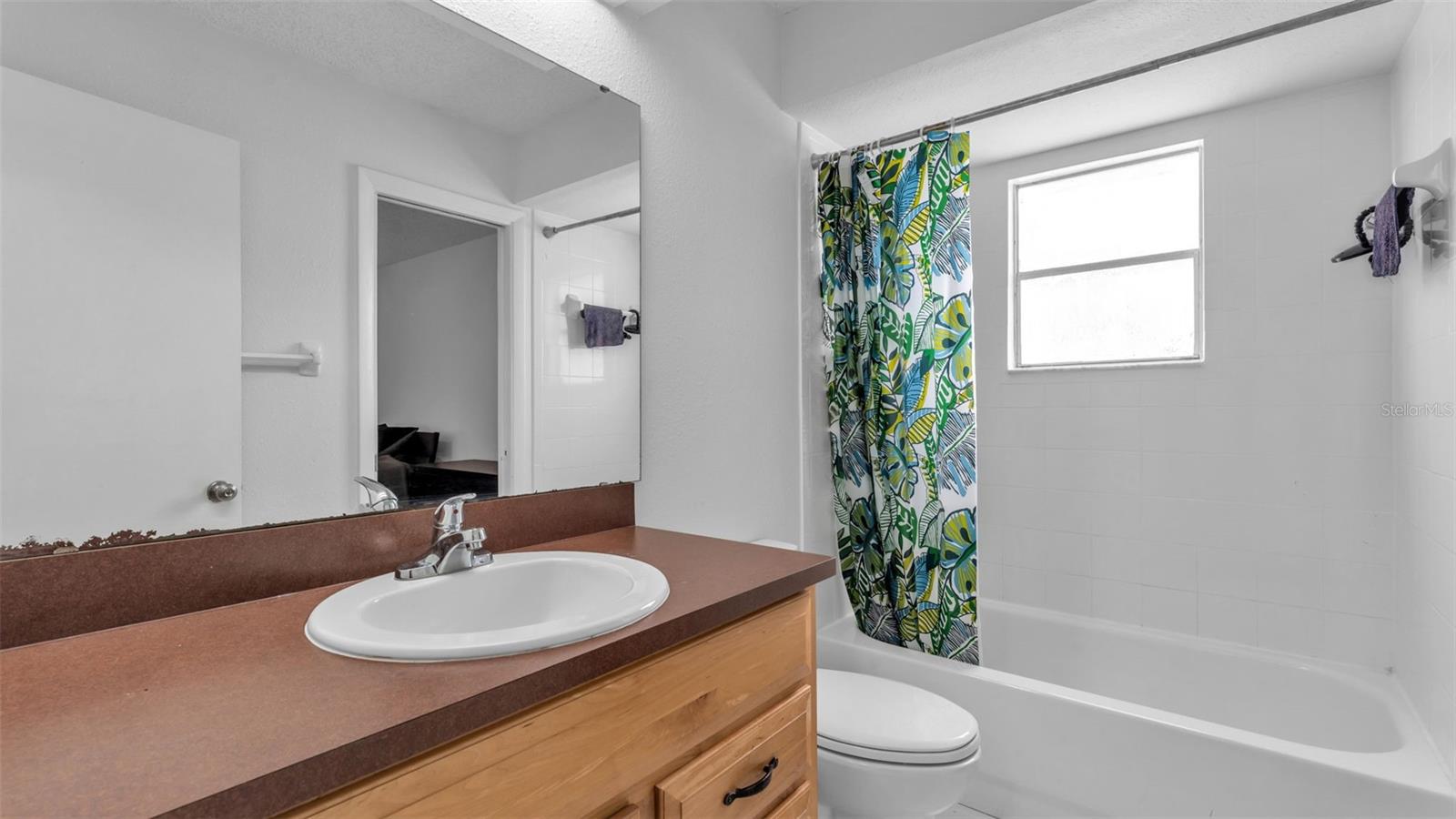 Image 14 of 30 For 4654 Gary Avenue