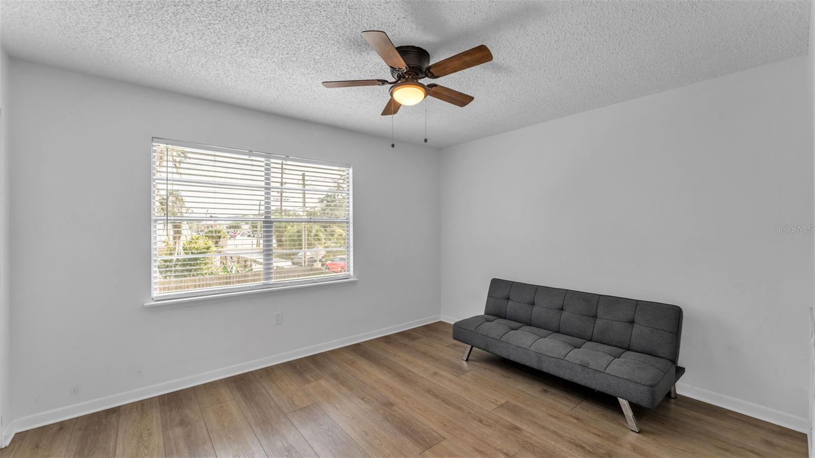 Image 15 of 30 For 4654 Gary Avenue