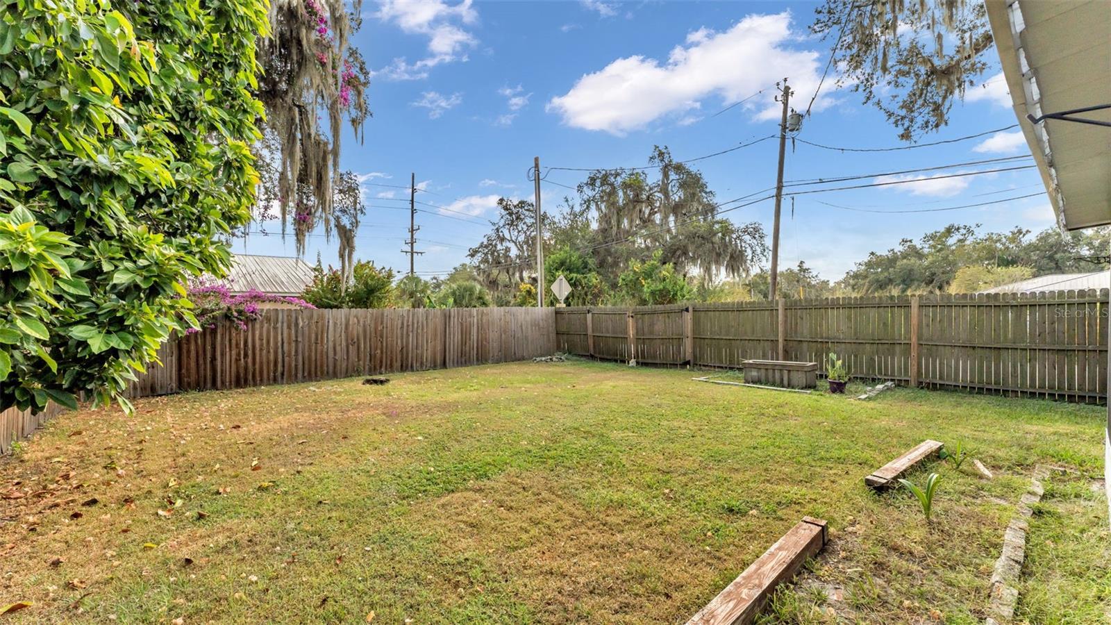 Image 22 of 30 For 4654 Gary Avenue