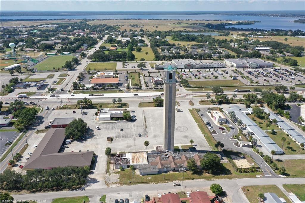 Image 12 of 50 For 419 Us 27 N