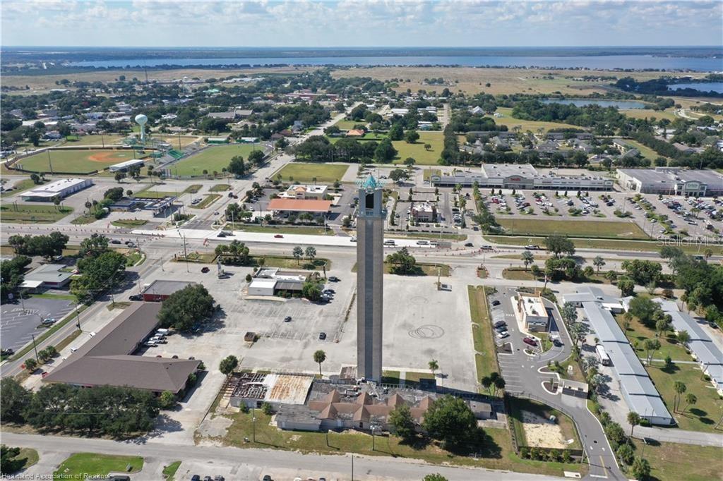 Image 14 of 50 For 419 Us 27 N