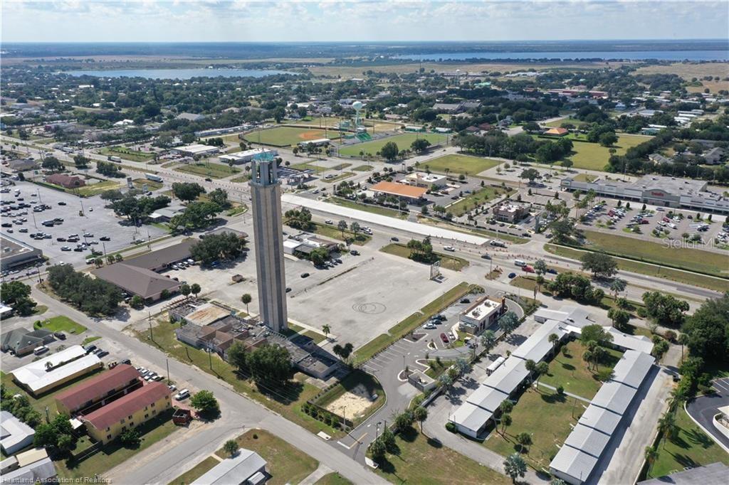 Image 20 of 50 For 419 Us 27 N