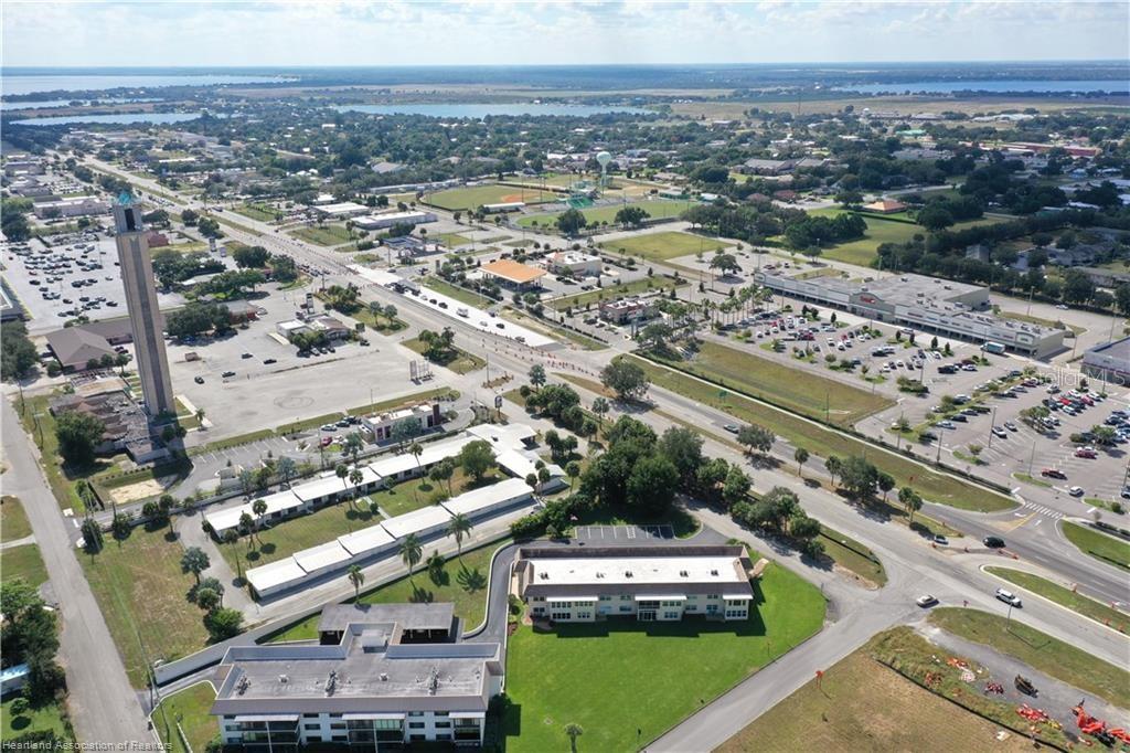 Image 28 of 50 For 419 Us 27 N