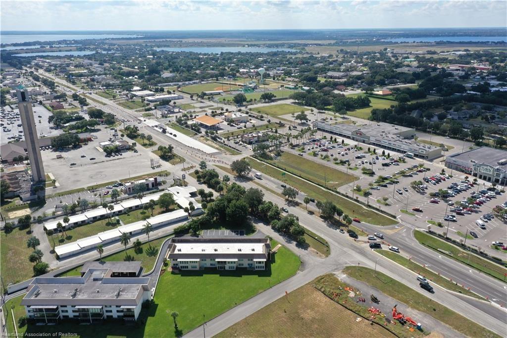 Image 30 of 50 For 419 Us 27 N