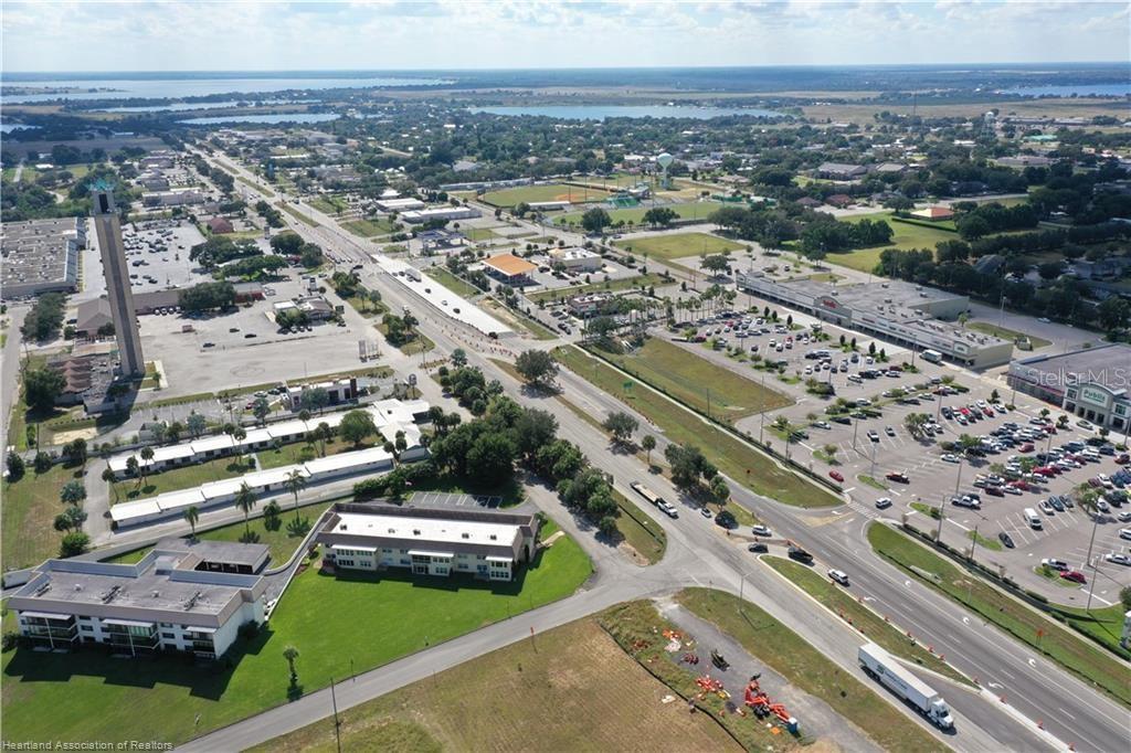 Image 32 of 50 For 419 Us 27 N