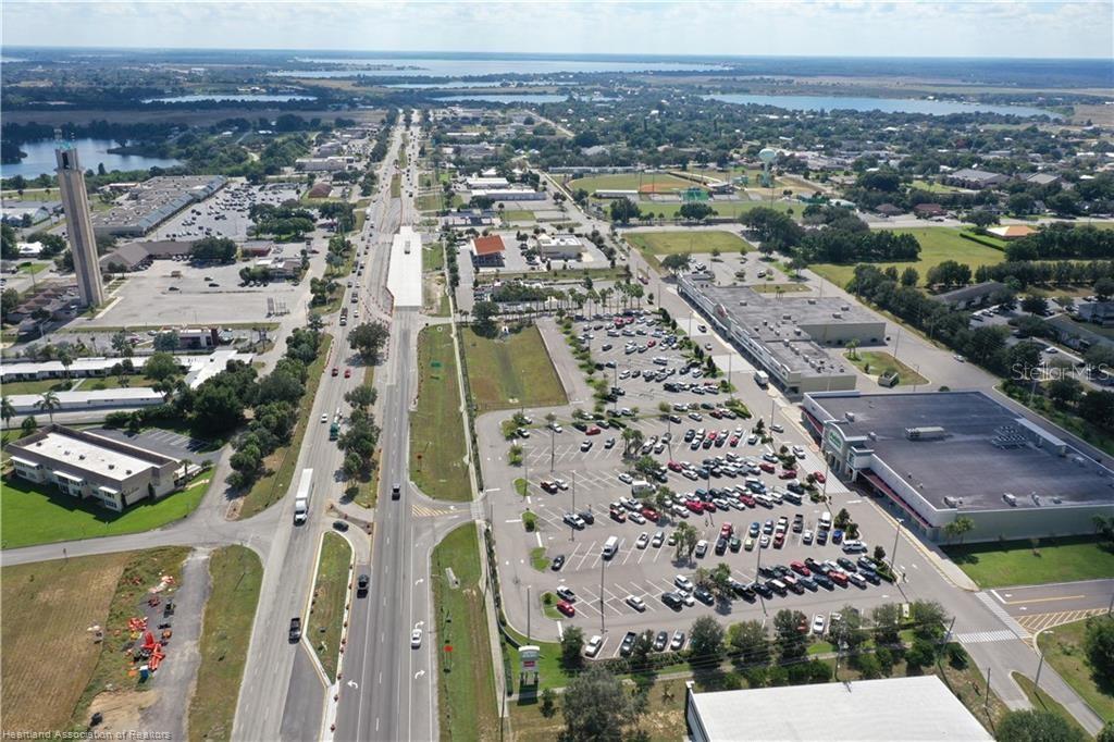 Image 37 of 50 For 419 Us 27 N