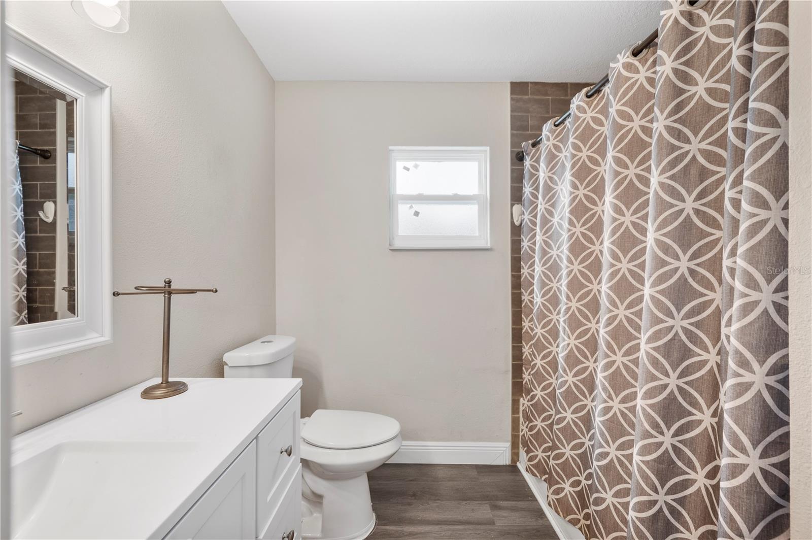 Image 19 of 35 For 5102 Willowbrook Lane