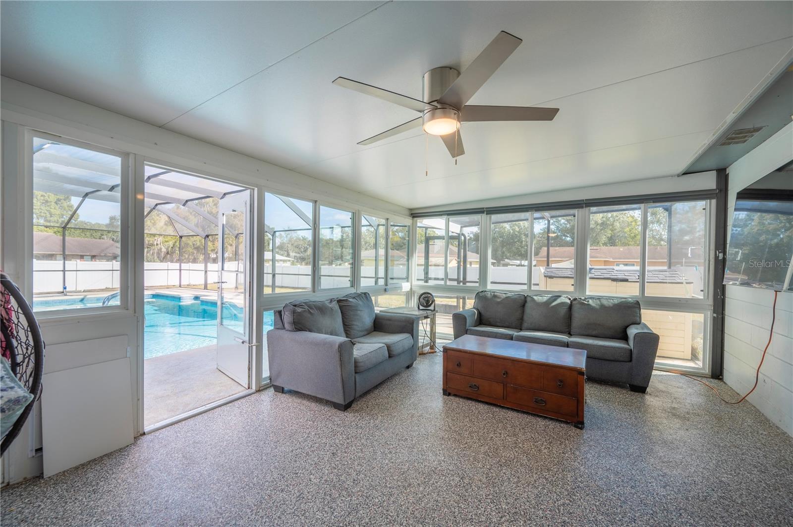 Image 25 of 35 For 5102 Willowbrook Lane