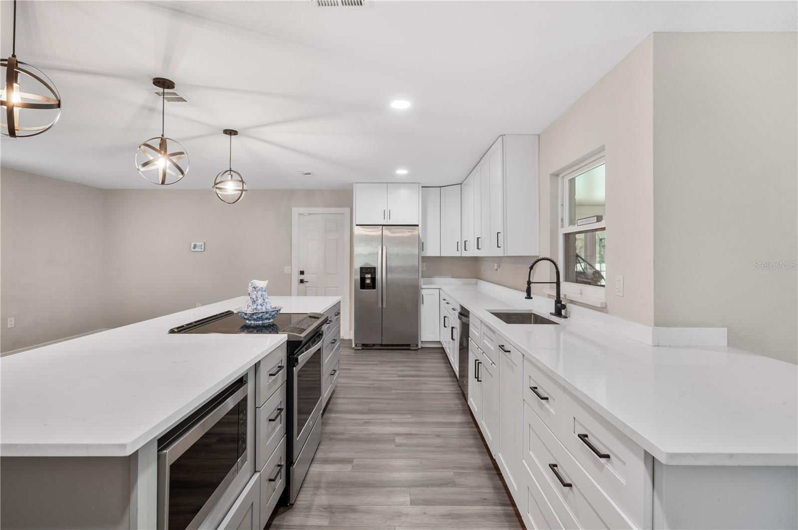 Image 6 of 35 For 5102 Willowbrook Lane