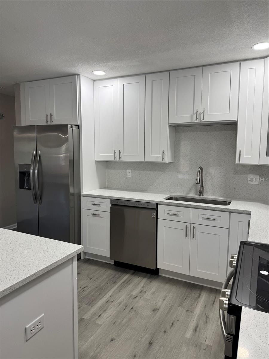 Image 12 of 49 For 4550 Ewell Road