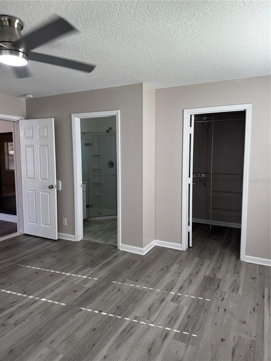 Image 23 of 49 For 4550 Ewell Road