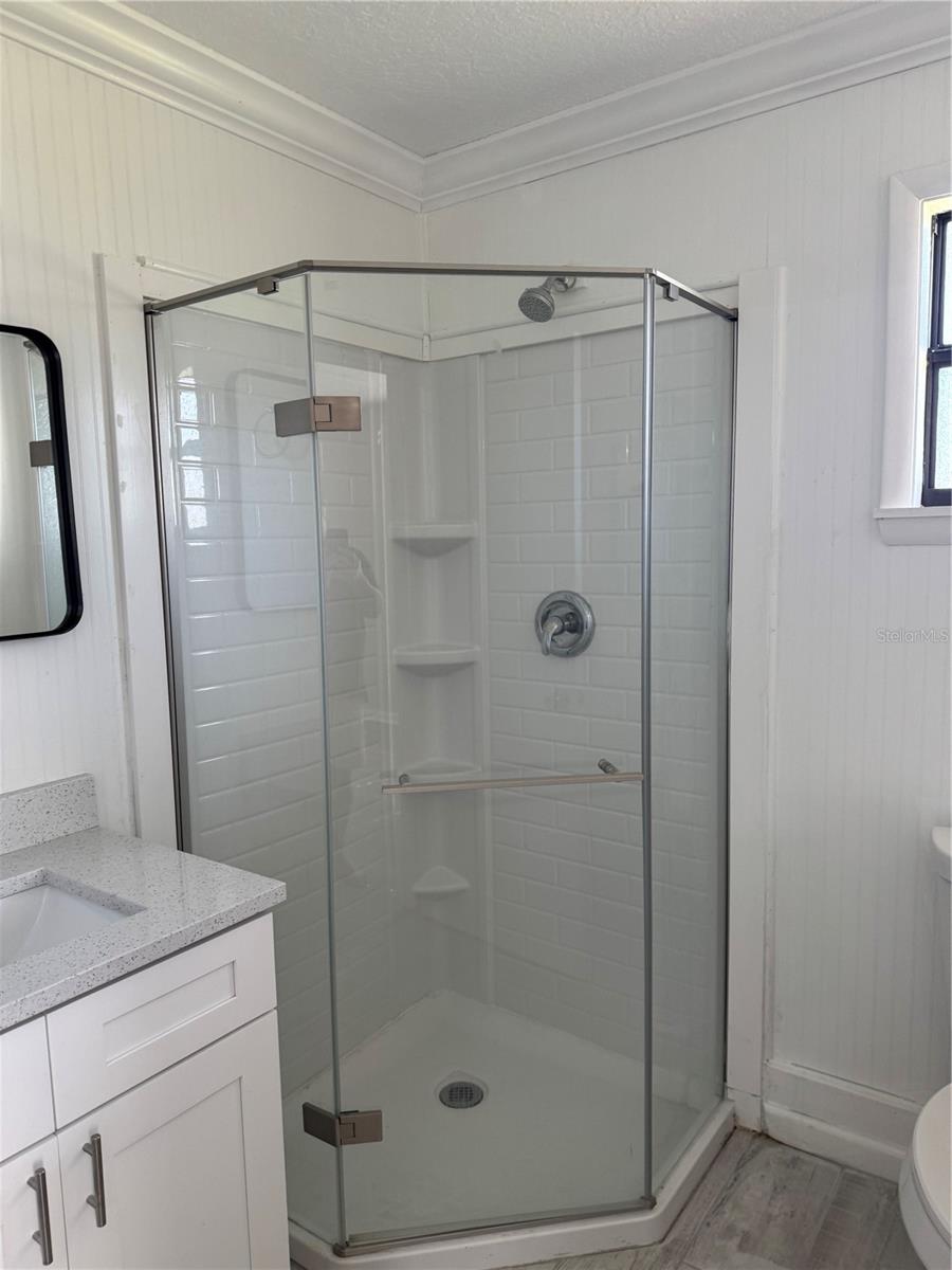 Image 24 of 49 For 4550 Ewell Road