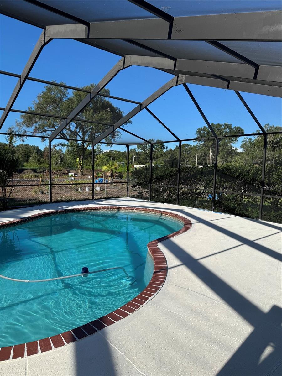 Image 37 of 49 For 4550 Ewell Road