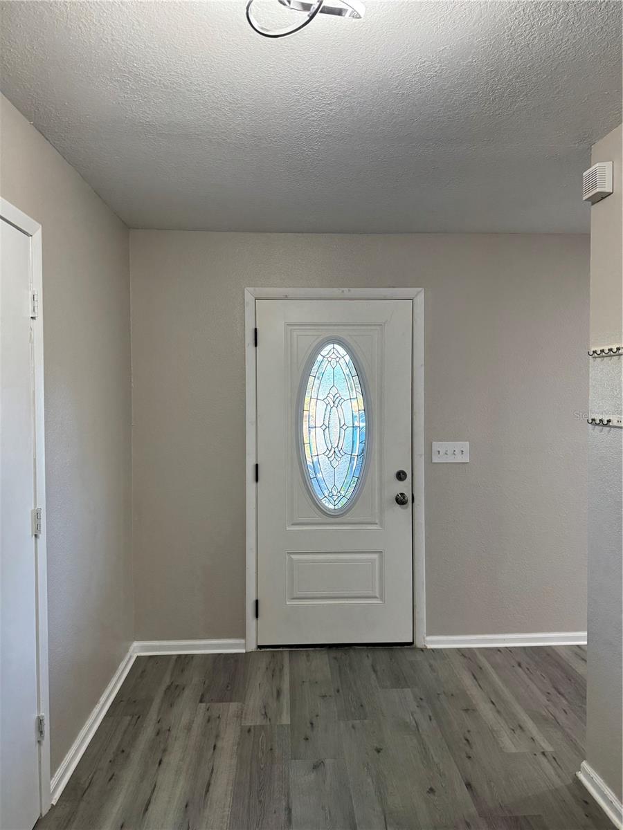 Image 40 of 49 For 4550 Ewell Road