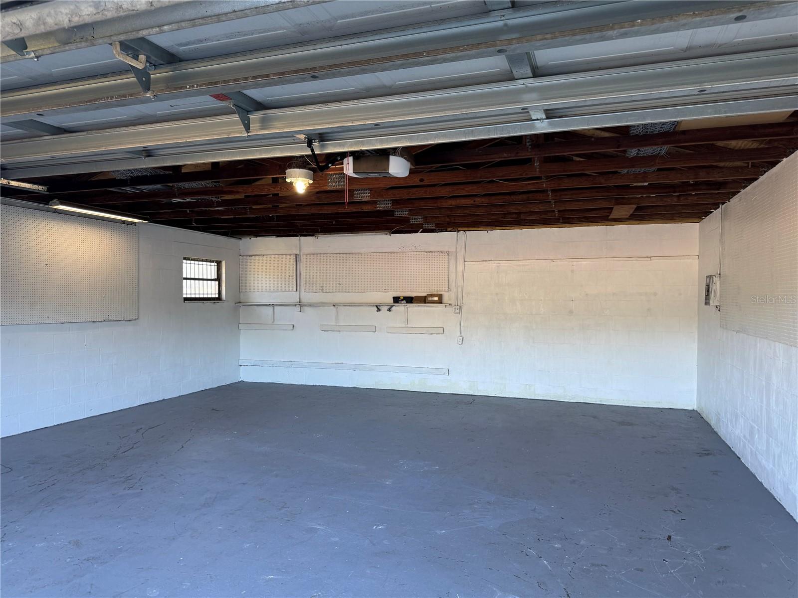 Image 44 of 49 For 4550 Ewell Road