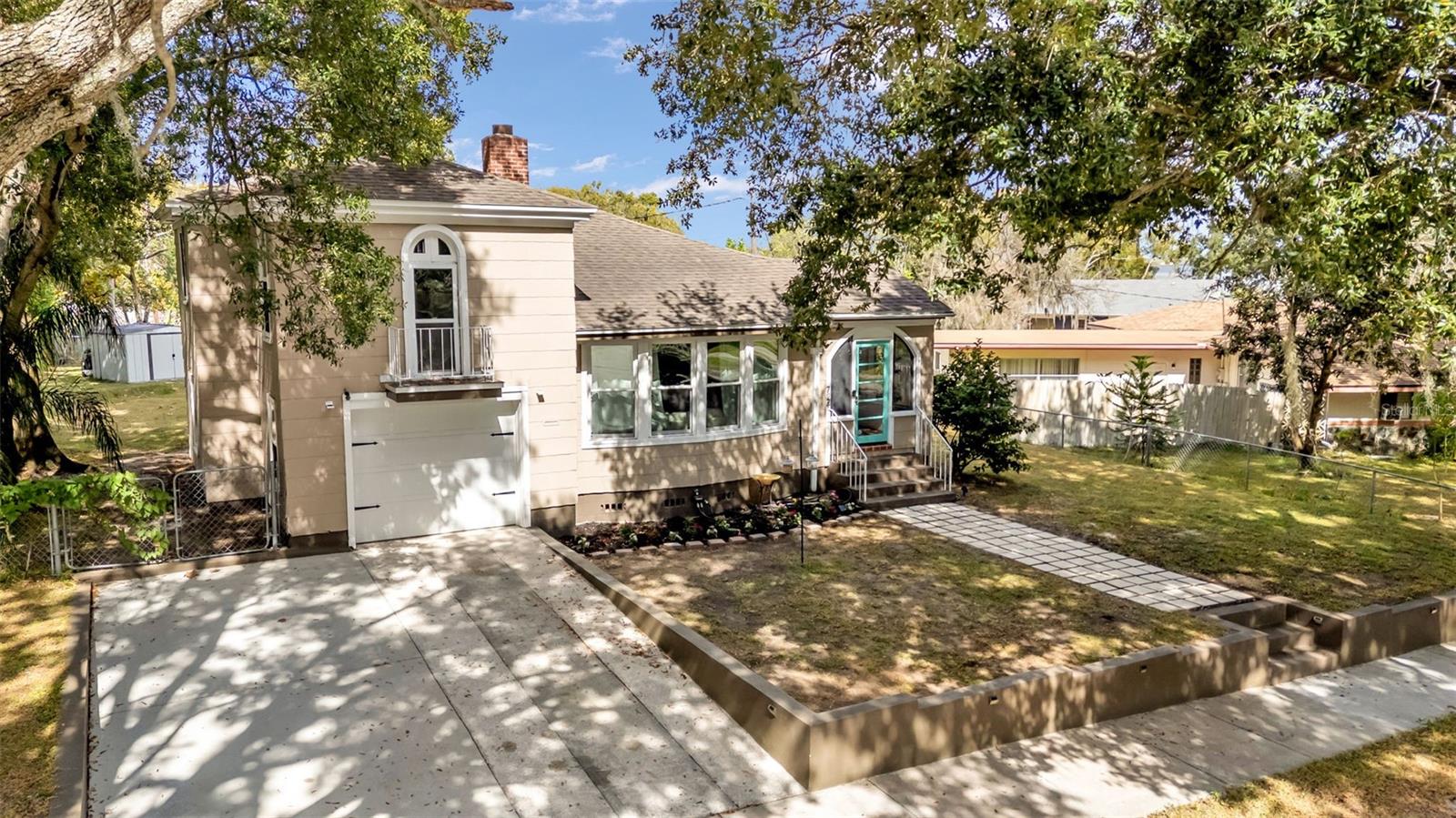 Image 40 of 40 For 724 Buena Vista Street