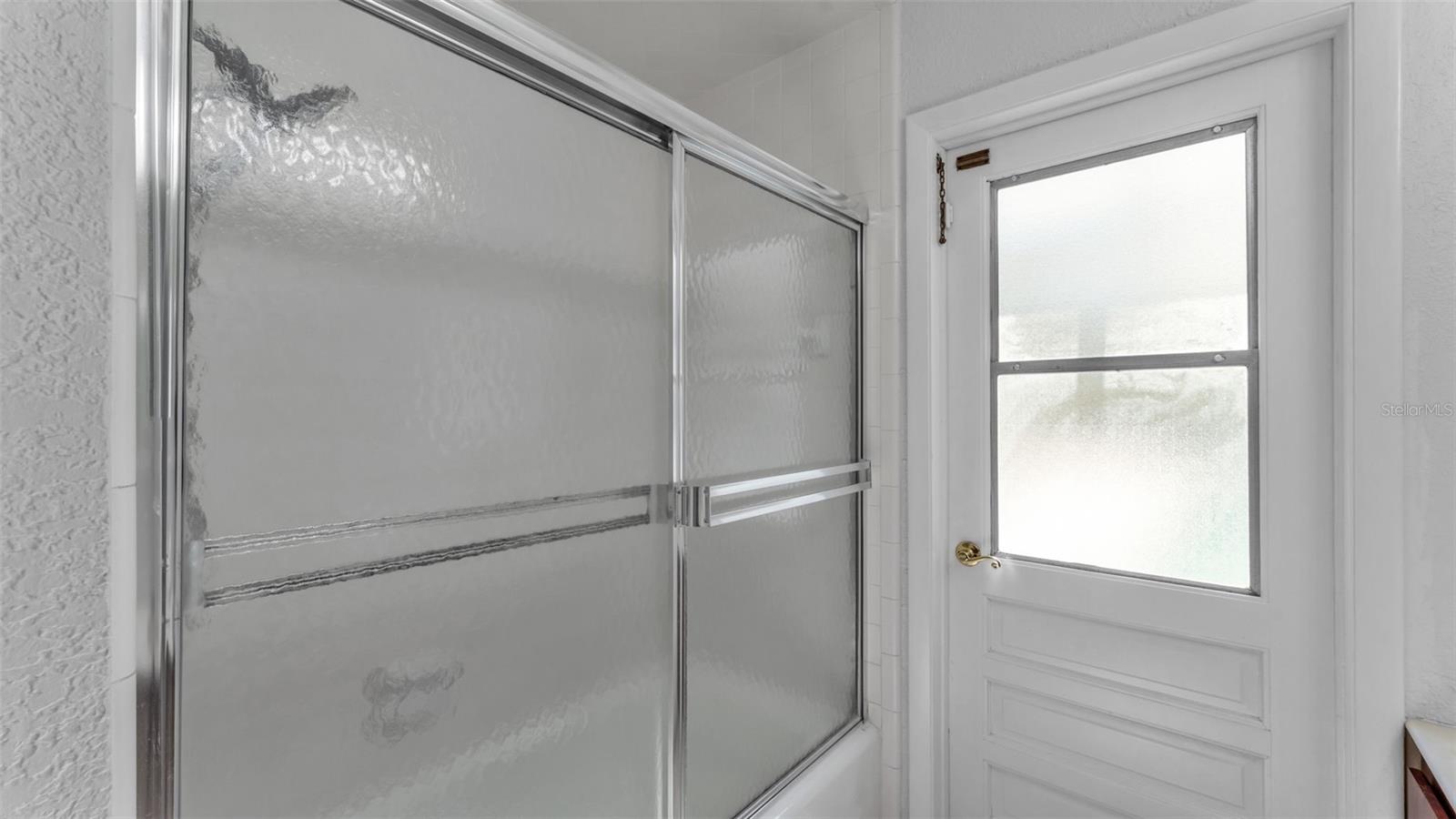 Image 32 of 59 For 5238 Upland Place