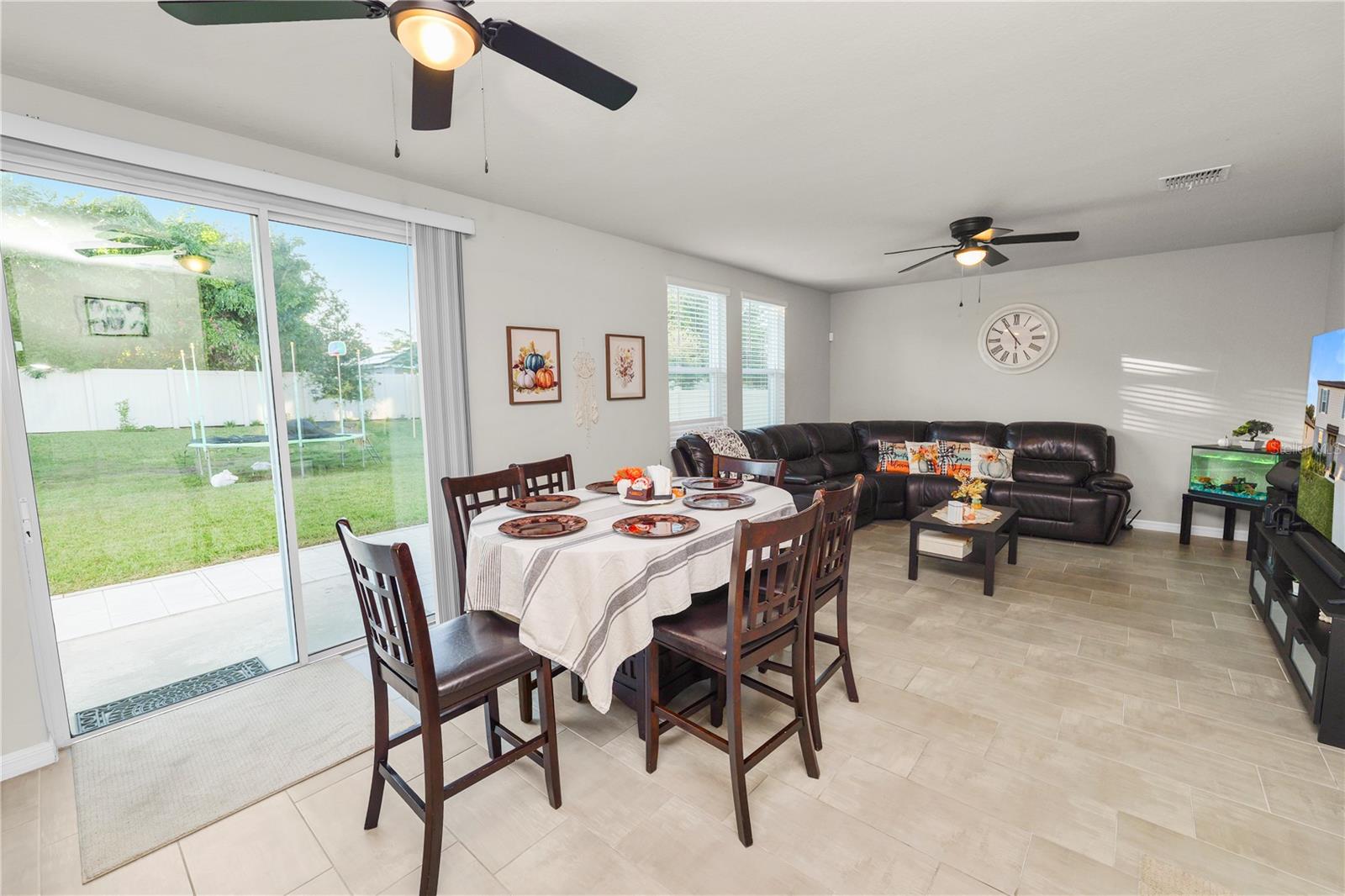 Image 10 of 55 For 1199 Oak Valley Drive