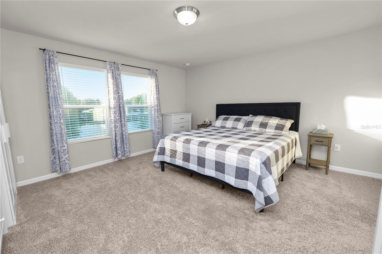 Image 21 of 55 For 1199 Oak Valley Drive