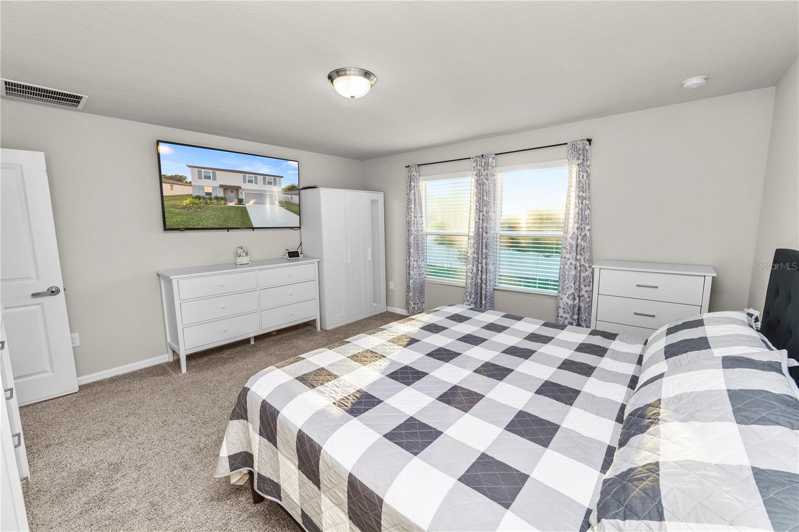 Image 23 of 55 For 1199 Oak Valley Drive