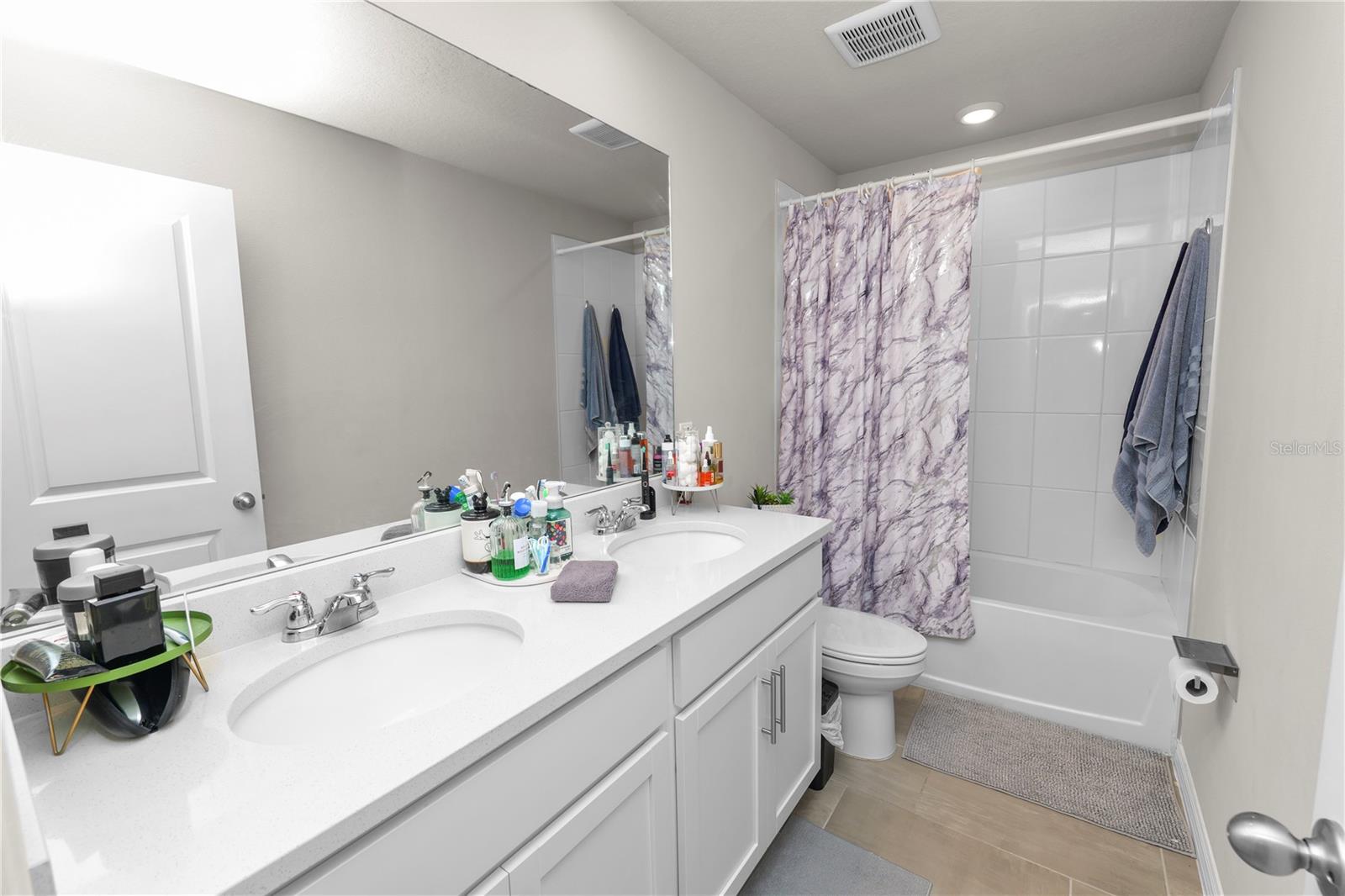 Image 36 of 55 For 1199 Oak Valley Drive