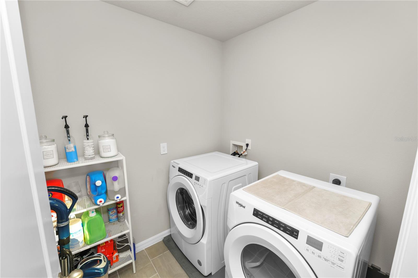 Image 37 of 55 For 1199 Oak Valley Drive