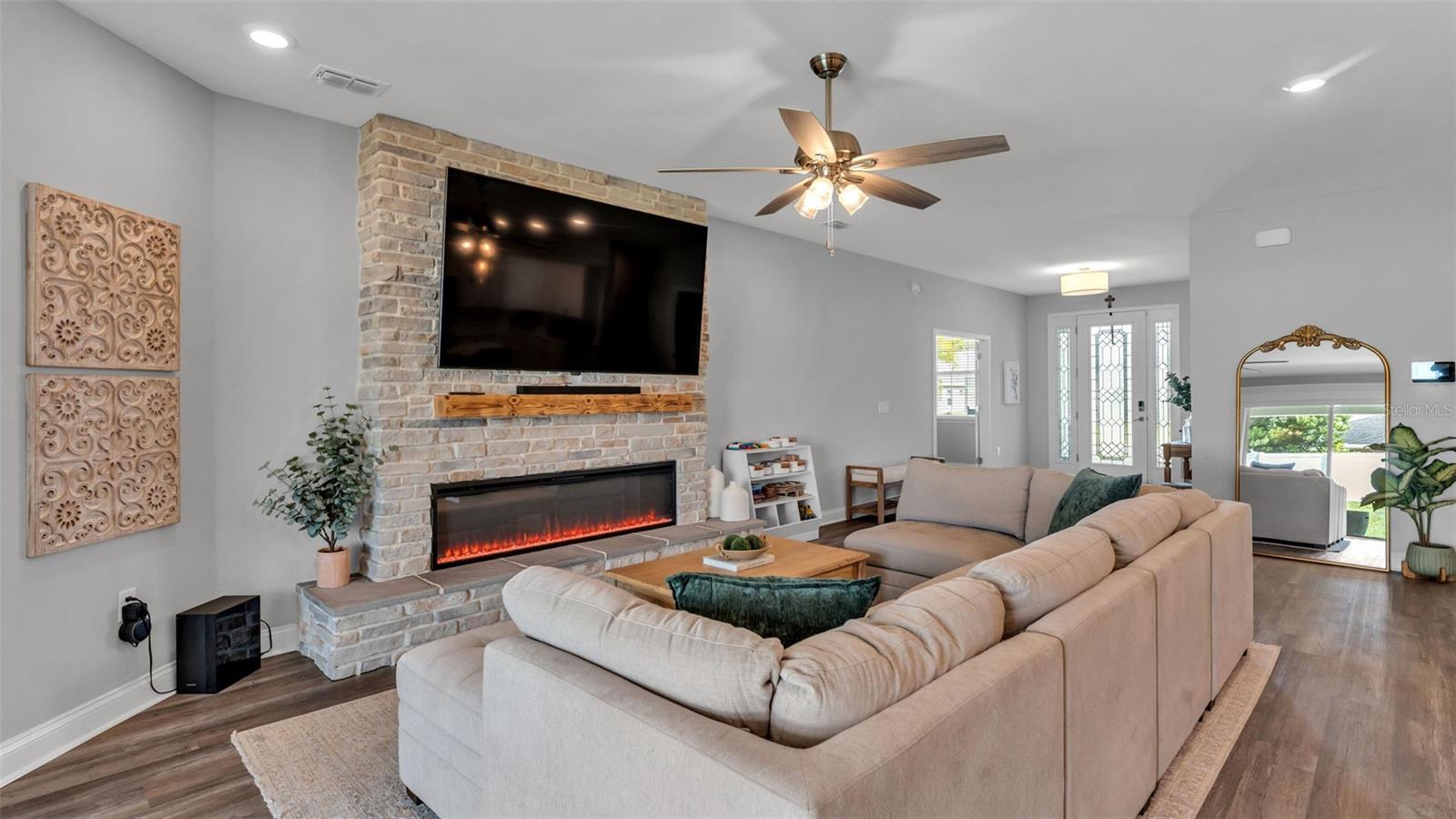 Image 20 of 57 For 6799 Treymont Drive