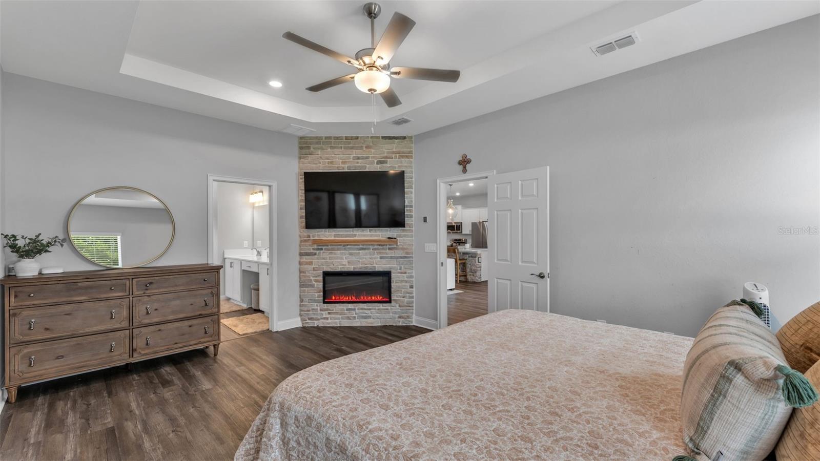 Image 27 of 57 For 6799 Treymont Drive