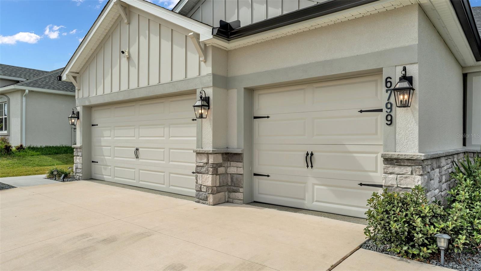 Image 5 of 57 For 6799 Treymont Drive