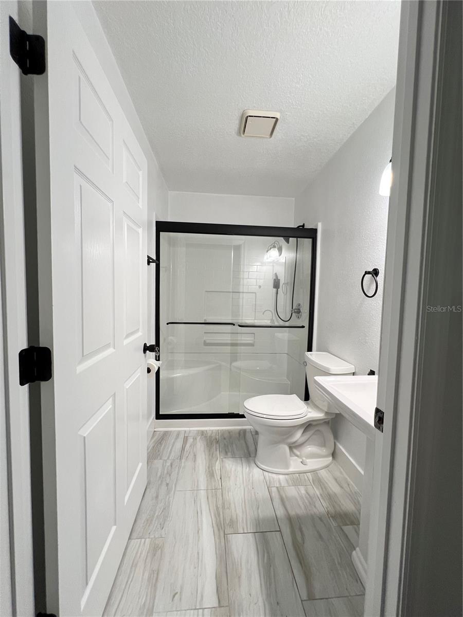 Image 16 of 33 For 4635 Weston Road