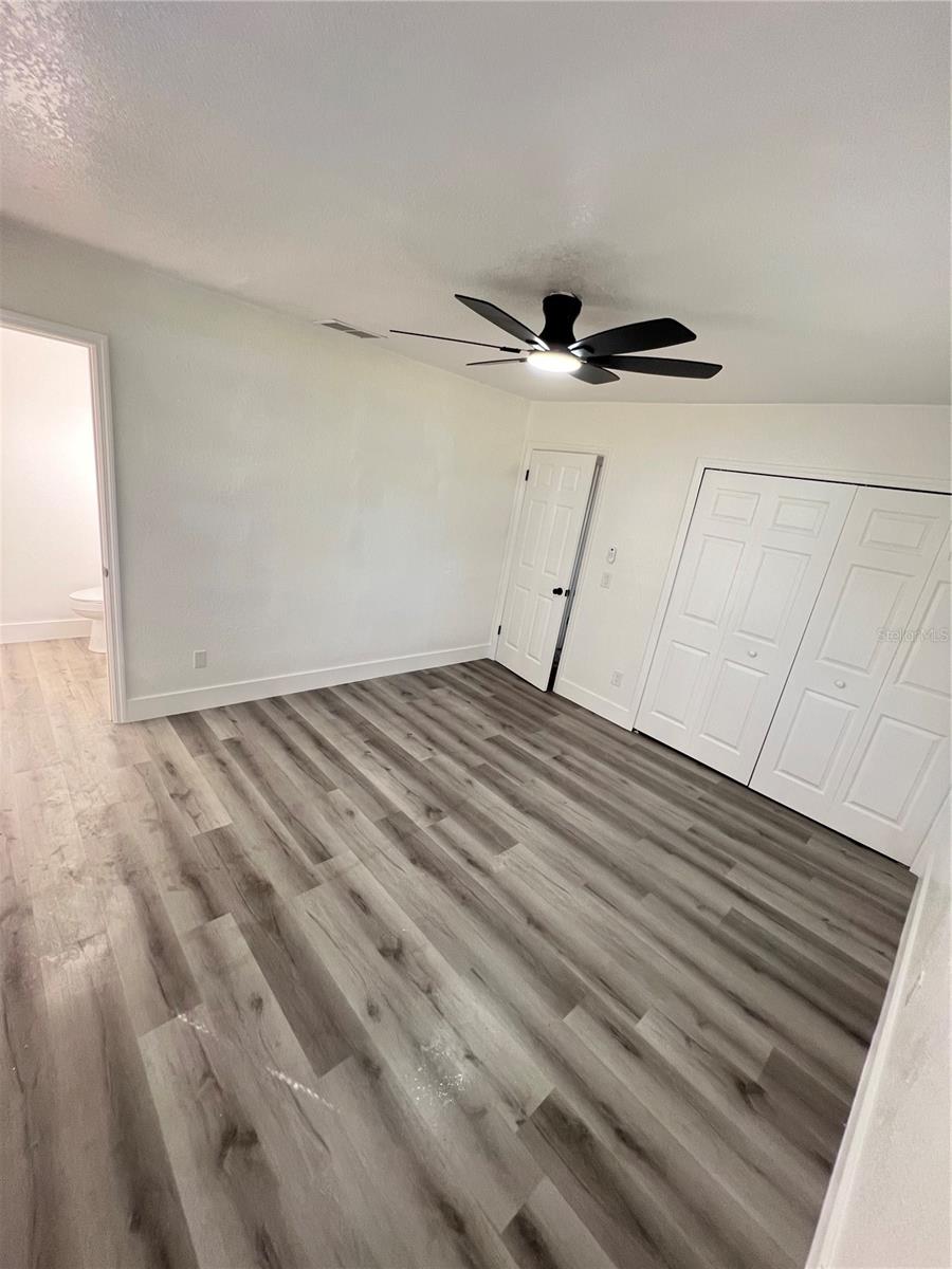 Image 21 of 33 For 4635 Weston Road