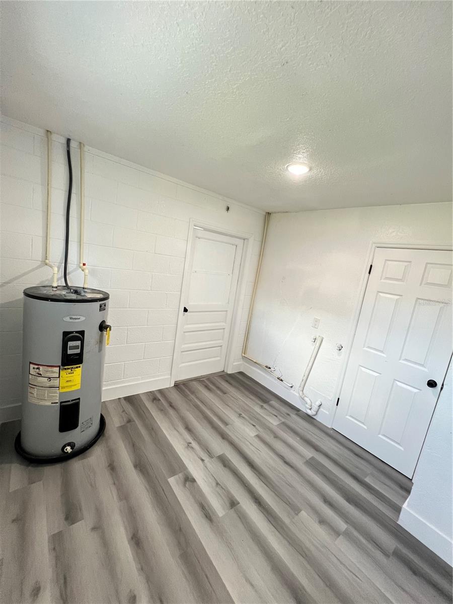 Image 32 of 33 For 4635 Weston Road