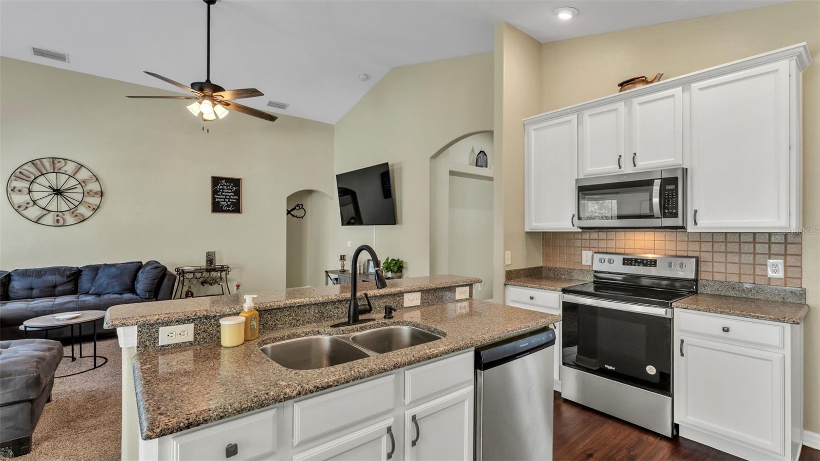 Image 27 of 49 For 8468 Adele Road