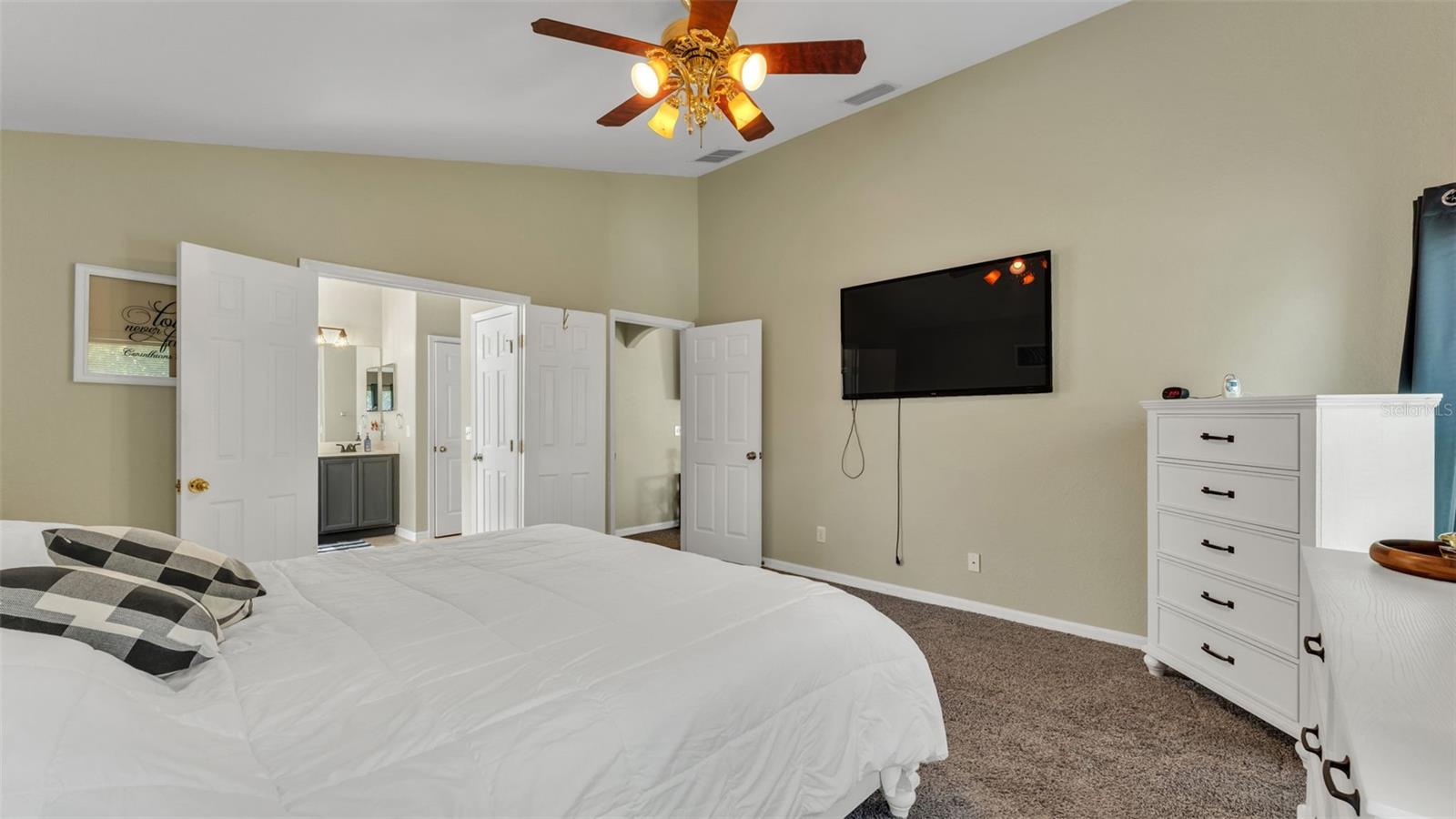 Image 33 of 49 For 8468 Adele Road