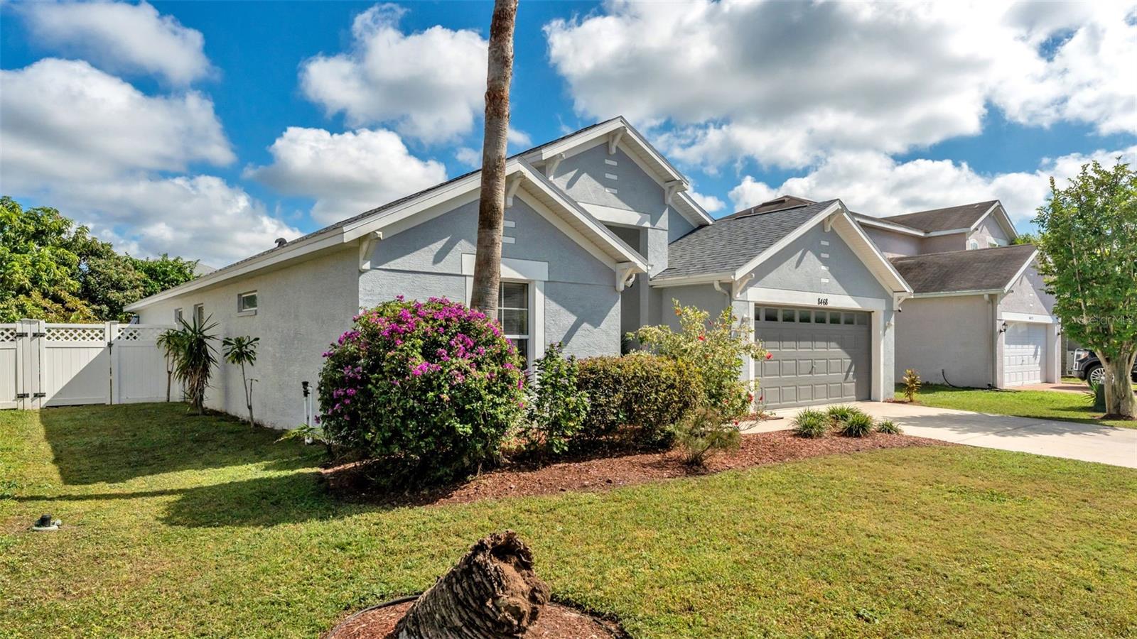 Image 4 of 49 For 8468 Adele Road