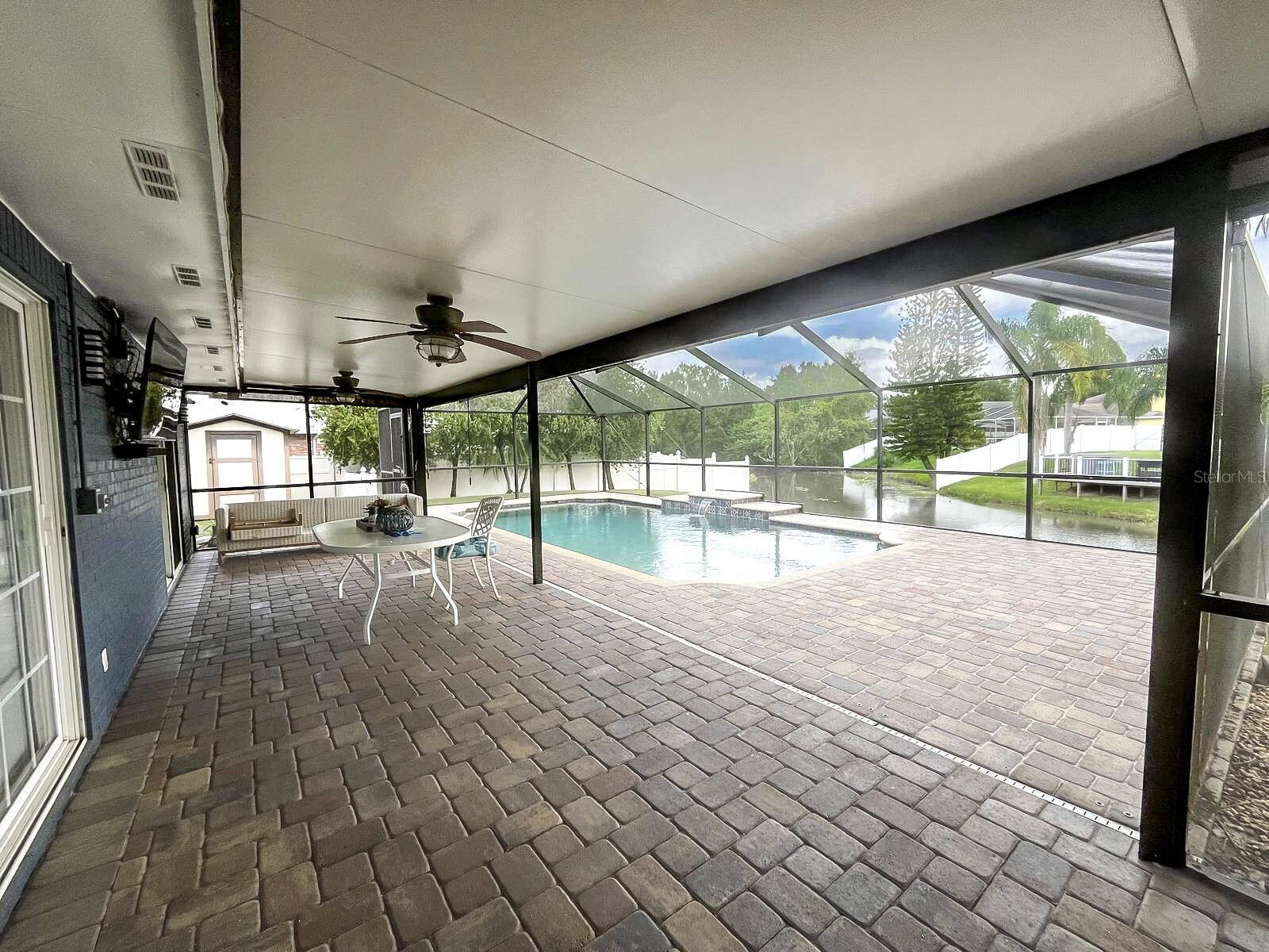 Image 3 of 9 For 1653 Lagoon Place