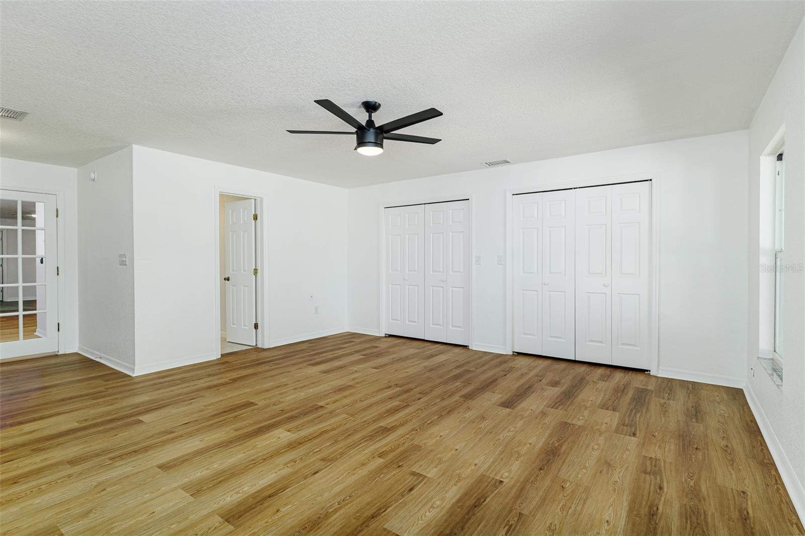 Image 24 of 36 For 3415 Peacock Lane