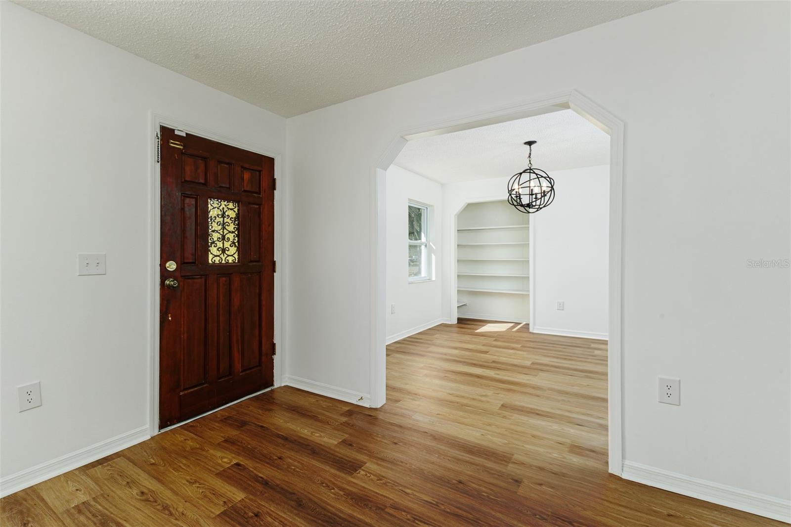 Image 6 of 36 For 3415 Peacock Lane