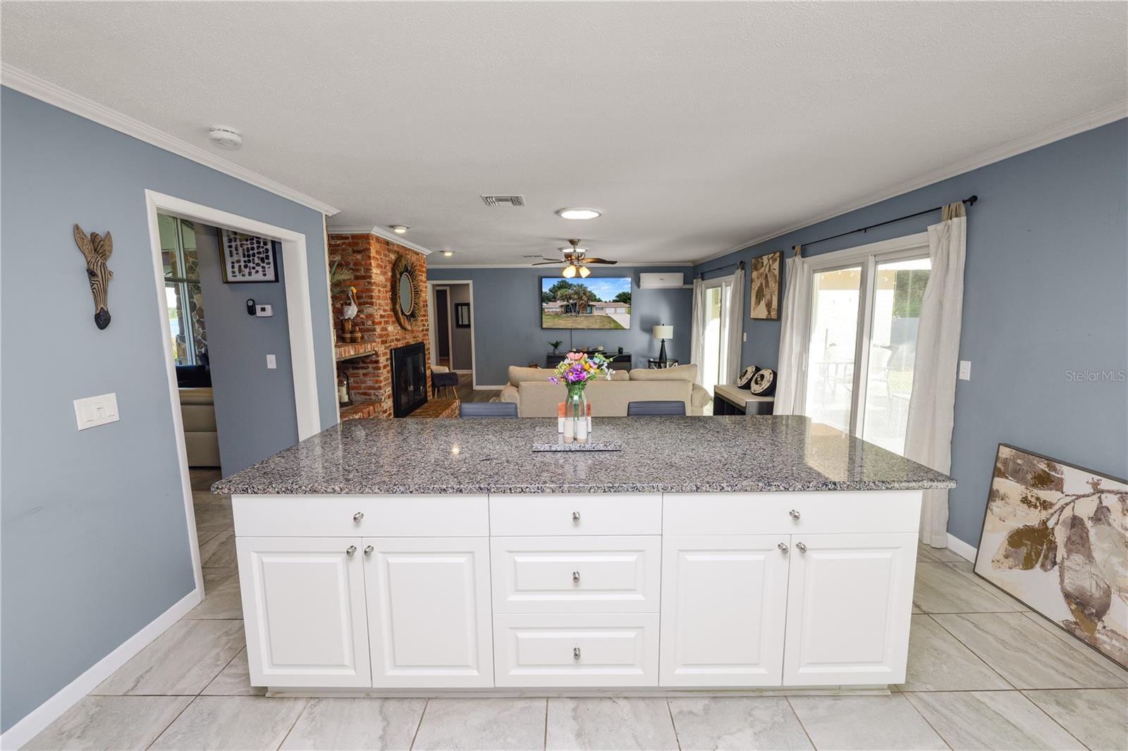 Image 19 of 56 For 1316 Lake Ariana Boulevard