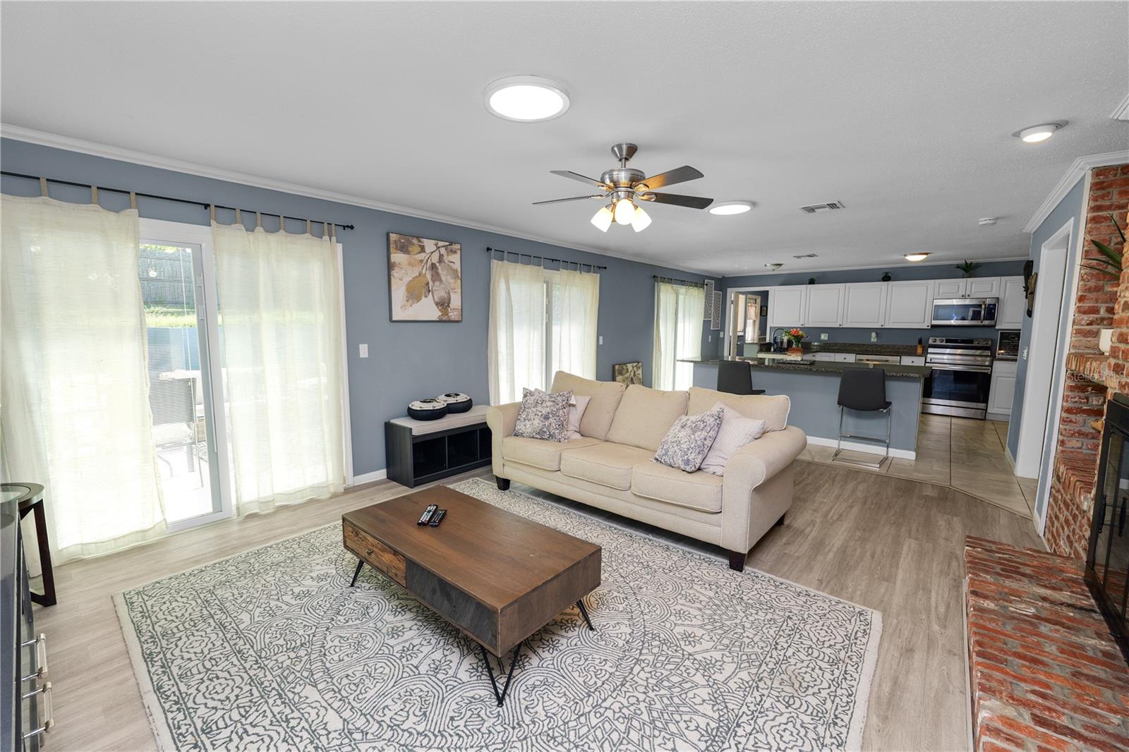 Image 24 of 56 For 1316 Lake Ariana Boulevard